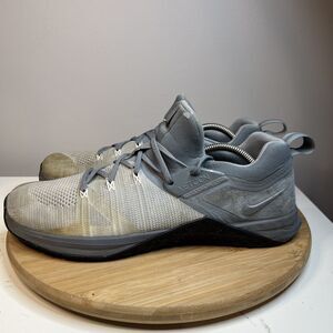 Nike Metcon Flyknit 3 Mens Size 12 Shoes Gray Crossfit Sneakers Gym AQ8022-002